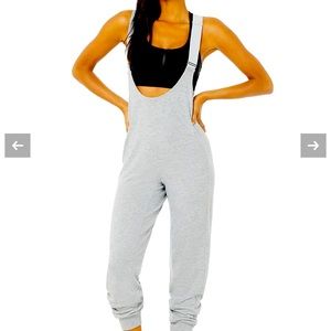 Alo layback jumpsuit size S NWOT
